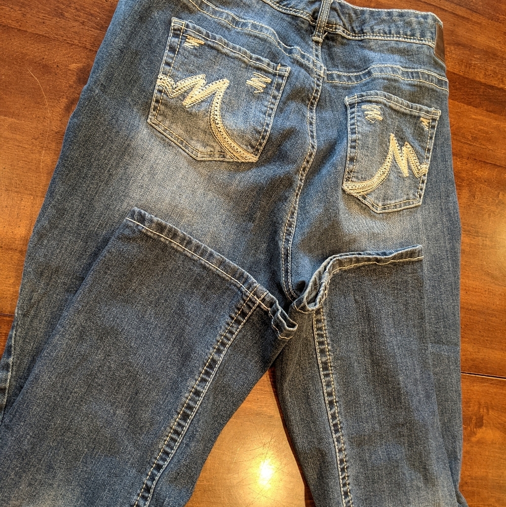 Maurices boot cut jeans size 20 short